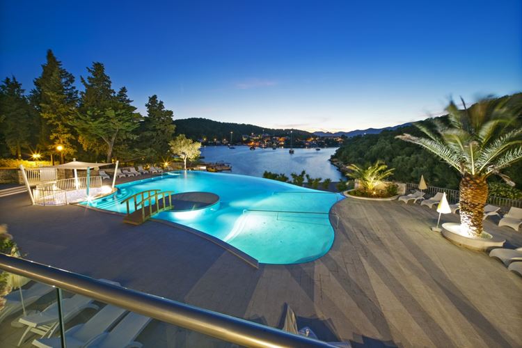 Port 9 Aminess hotel - Infinity bazén - Korčula (ostrov Korčula) - 101 CK Zemek - Chorvatsko
