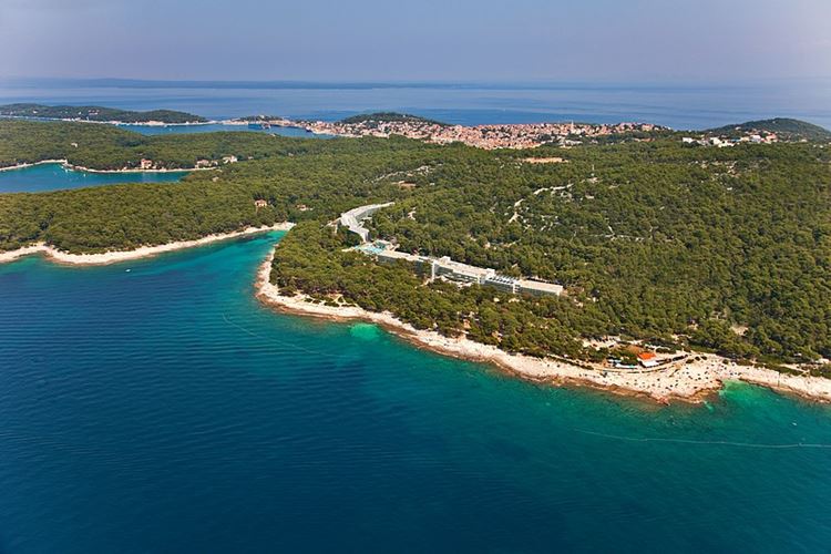 Vespera Family hotel - bazén společný s hotelem Aurora - Mali Lošinj (ostrov Lošinj) - 101 CK Zemek - Chorvatsko