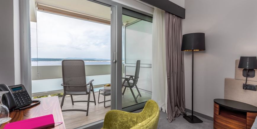 Dvoulůžkový pokoj Premium balkon moře (P2BM)