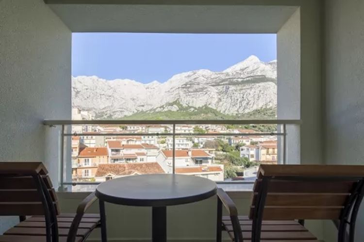 Park hotel - pokoj Standard s balkonem a možností přistýlky - Makarska - 101 CK Zemek - Chorvatsko